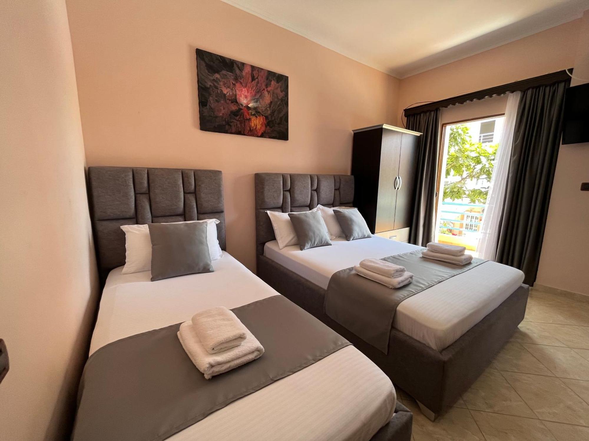 Guest house Laura Ksamil