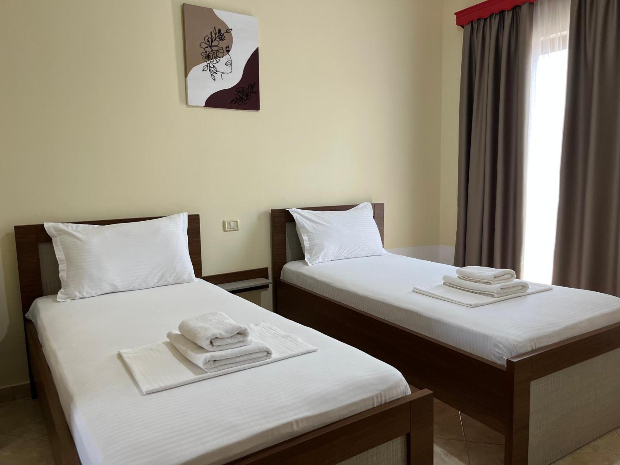 Laura Guest house *
