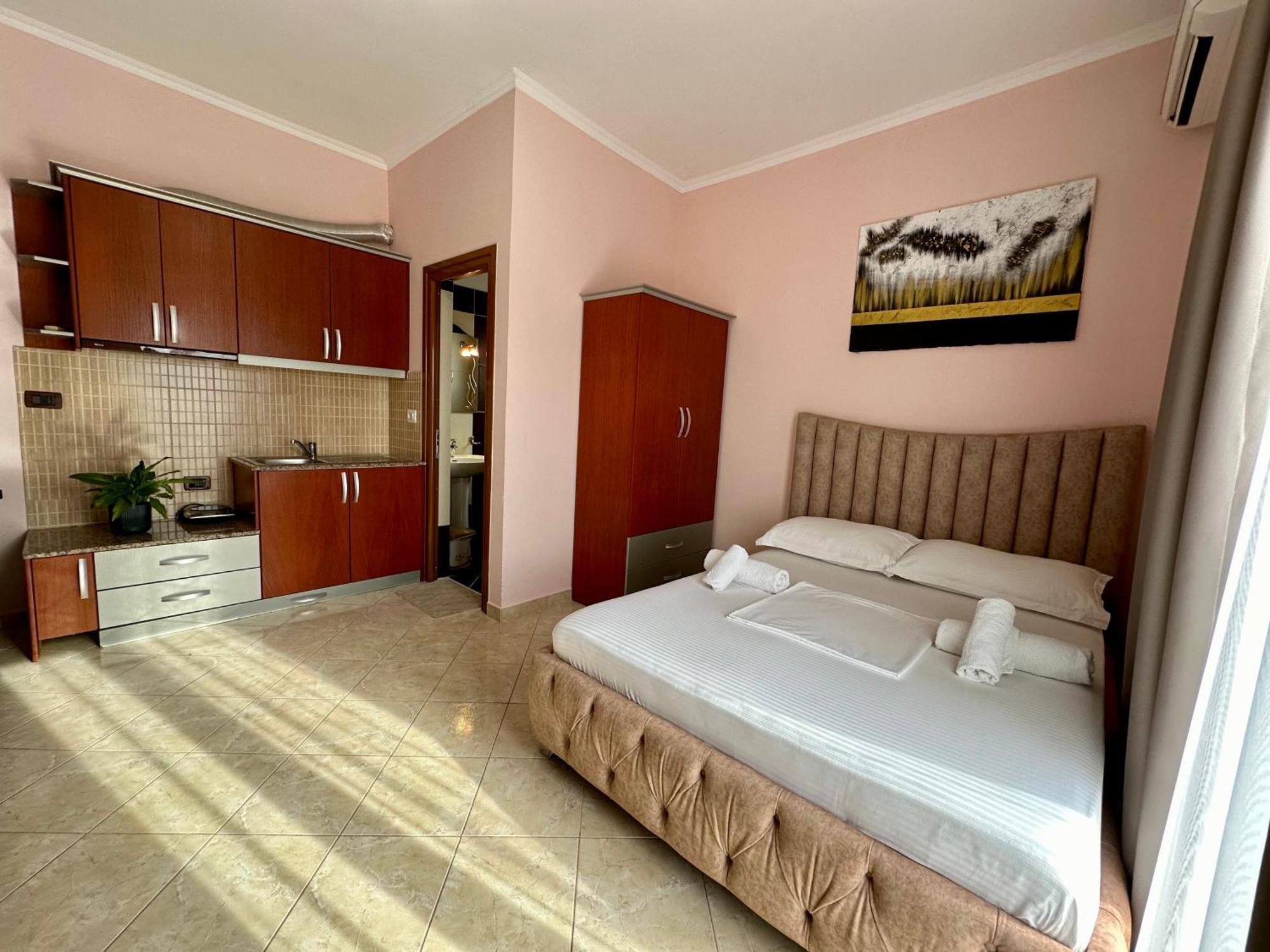 Guest house Laura *